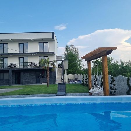 Hotel Cataleya House à Oesti-Paminteni Extérieur photo
