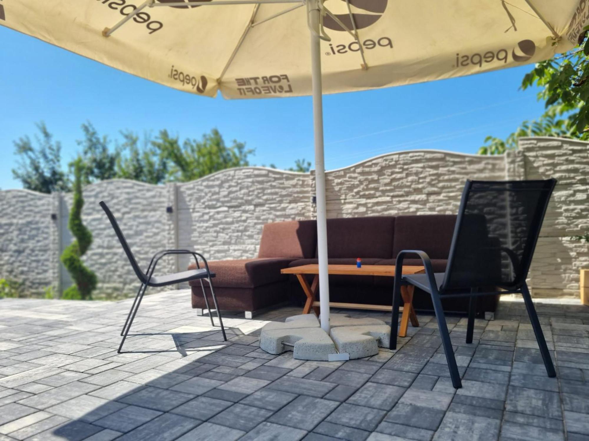 Hotel Cataleya House à Oesti-Paminteni Extérieur photo